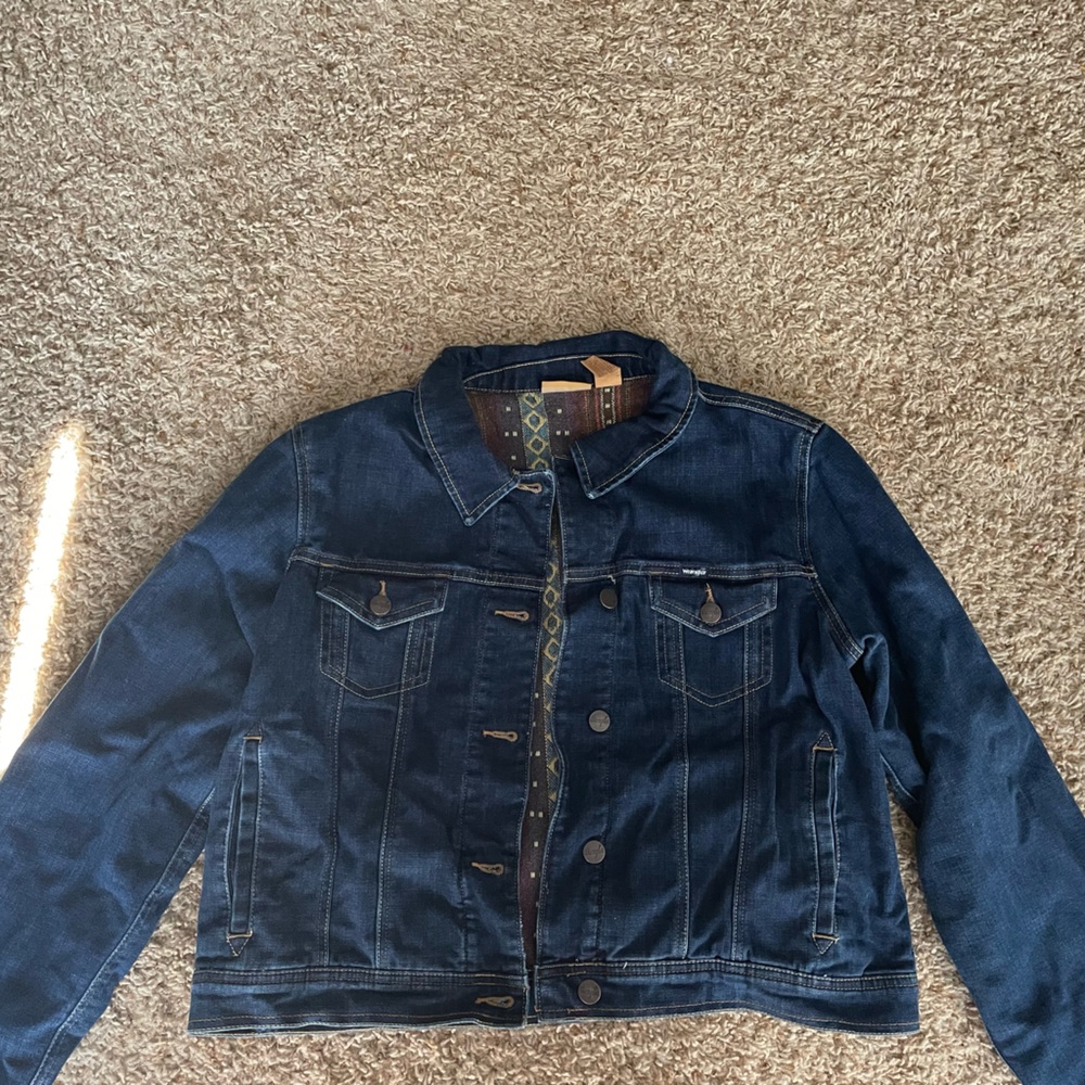 Women’s Wrangler denim jacket
